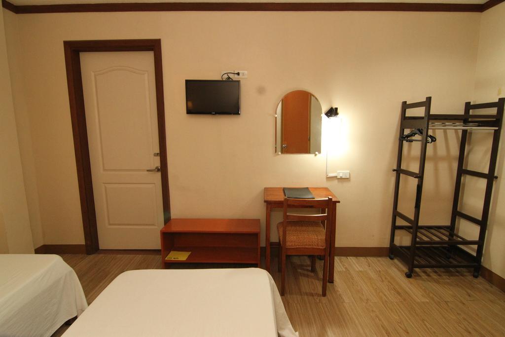 Bahay Ni Tuding - House Of Tuding Hotel Davao Exterior photo