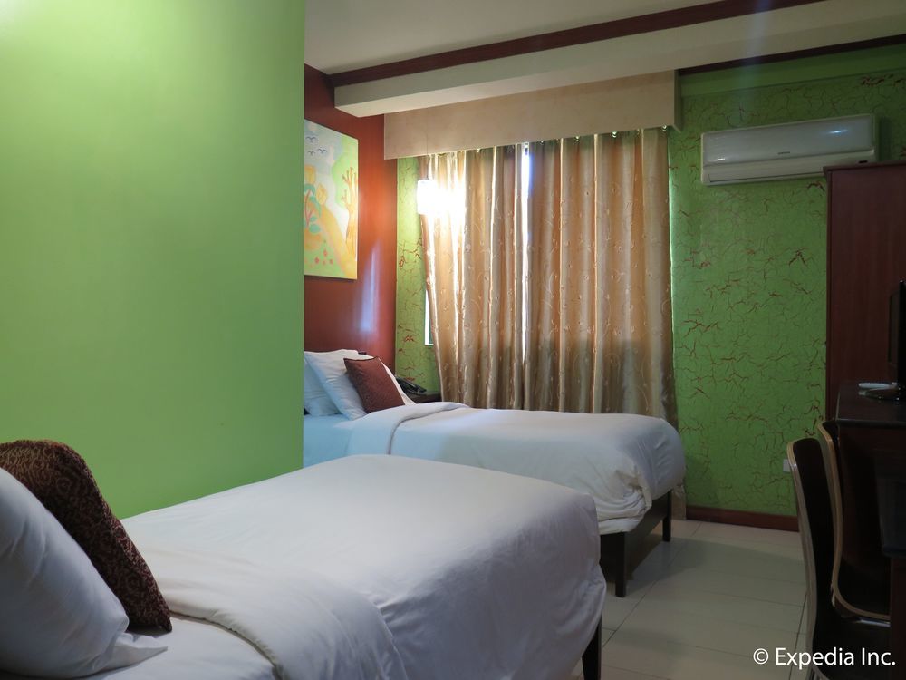 Bahay Ni Tuding - House Of Tuding Hotel Davao Exterior photo
